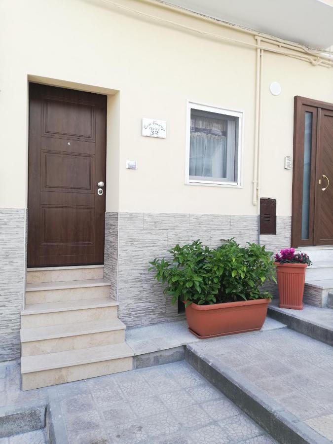Casa Vacanze Civico 32 モンテスカリオーゾ エクステリア 写真